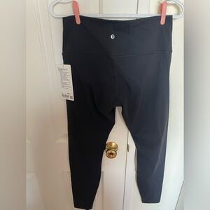 28 inch Black Wunder Under Legging size 10